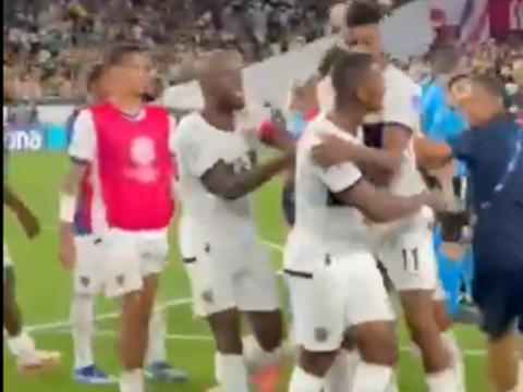 Carlos Gruezo y Moisés Caicedo discutieron luego del empate entre Ecuador y México por la Copa América, el 30 de junio de 2024. 