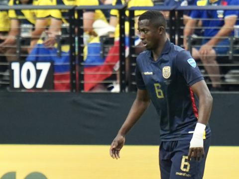 Willam Pacho con la camiseta de la Selección de Ecuador durante el 26 de junio del 2026.