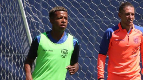 Keny Arroyo durante un entrenamiento con la selección ecuatoriana, en Quito, en octubre de 2024.