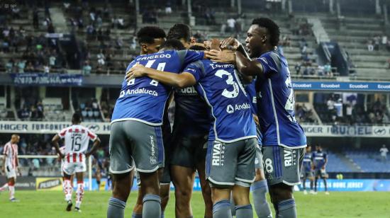 Jugadores de Emelec, durante un partido de LigaPro, el 22 de septiembre de 2024.