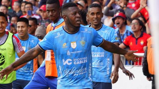 Gabriel Cortez festeja su gol, en la final de la Copa Ecuador entre El Nacional e Independiente del Valle, el 27 de noviembre de 2024.