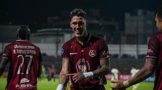 Bryan Bentaberry festeja su gol en el partido de Mushuc Runa ante Orense por Copa Sudamericana, el 5 de marzo de 2025.