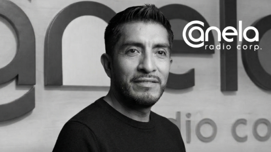 Carlos Fraga, cofundador de radio Canela, murió en Quito, el 25 de octubre de 2026.
