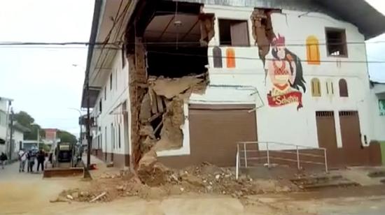 Imagen de un edificio en Yurimaguas (Perú), afectado por el terremoto. 