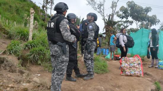 Operativo policial en la Merced de Buenos Aires, Imbabura, en Urcuquí.