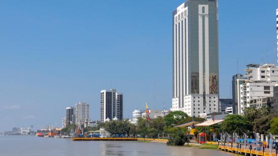 Vista panorámica del malencón Simón Bolívar, en Guayaquil.