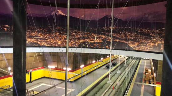 Imagen del mural de la estación Iñaquito del futuro Metro de Quito.