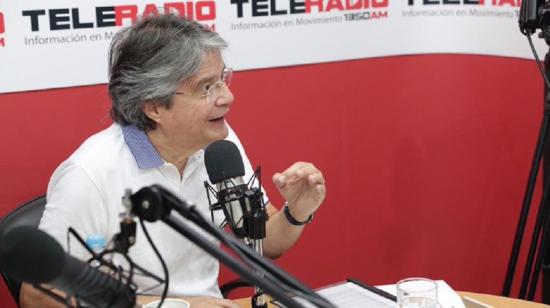 Durante una entrevista radial, Lasso indicó que por principio ético respeta la vida desde la concepción en el vientre. 