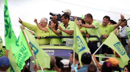 Rafael Correa y Jorge Glas, en un evento de campaña en 2013.