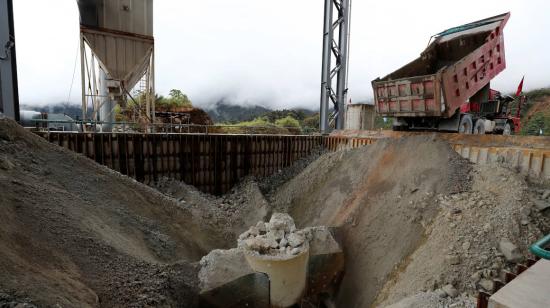 Ttrabajos exteriores de la extracción minera a gran escala en Tundayme, en la provincia de Zamora Chinchipe.