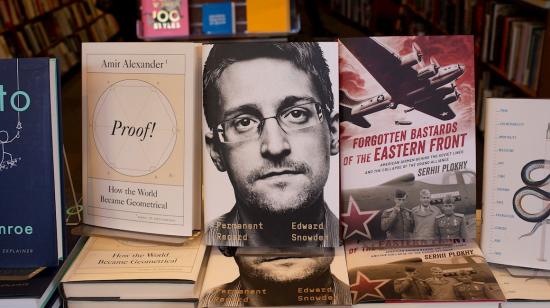 Libro Snowden