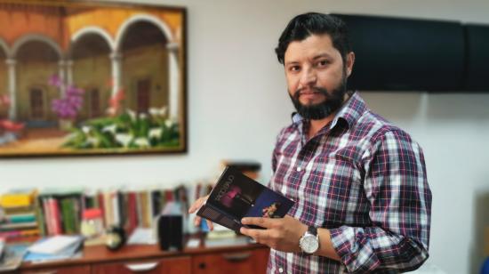 Santiago Vizcaíno presenta su novela 'Taco bajo'