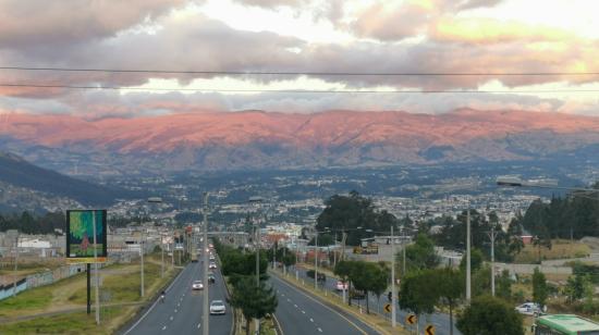 Vista del valle de Los Chillos, La prefectura de Pichincha y los alcaldes de Quito, Sangolquí y Machachi apuntan a la construcción de un tren