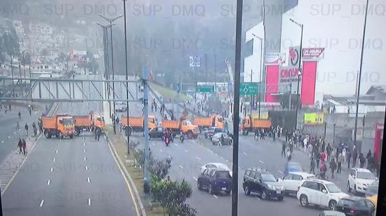 Nuevamente este martes 08 de octubre, la avenida Panamericana amaneció bloqueada por manifestantes. 