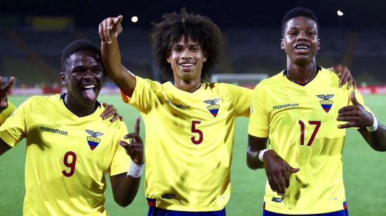 La selección ecuatoriana Sub 17 se ubicó en cuarto lugar en el Sudamericano y se clasificó al Mundial de Brasil. 