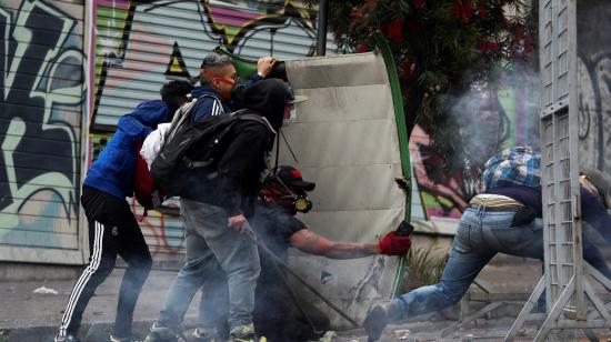 La ministra Romo indicó que hubo dos intentos de tomar la Asamblea, pero la Policía despejó el lugar. 