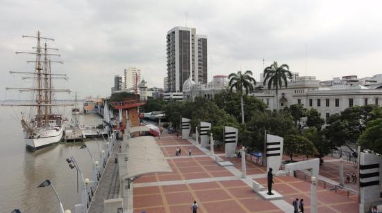 El sector del Malecón 2000, una de las vistas más conocidas del Río Guayas. 