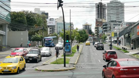 Quito amaneció con actividades parcialmente normales.