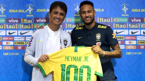 Neymar cumplió 100 partidos con la selección