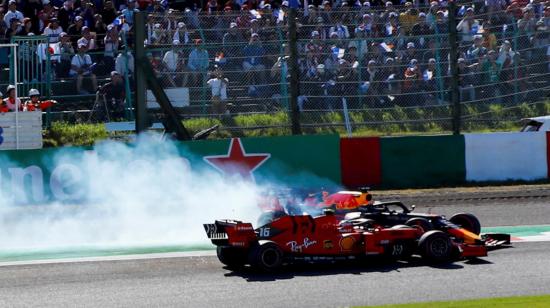 Charles Leclerc y Max Verstappen en el Gran Premio de Suzuka, Japón. 