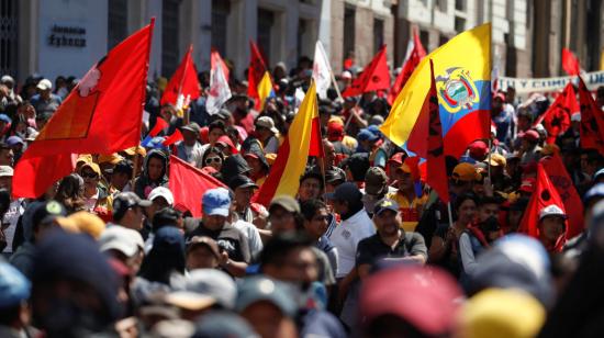 Las centrales sindicales agrupadas en el Frente Unitario de Trabajadores realizaron una marcha el 9 de octubre del 2019.
