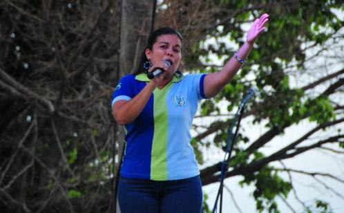 Imagen de archivo de Alexandra Arce durante un evento masivo como alcaldesa de Durán en 2014. 