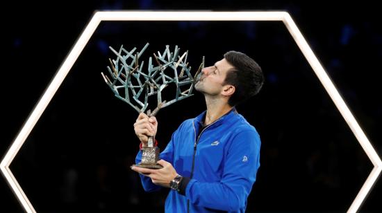 Novak Djokovic obtiene su quinto título en el Masters de París-Bercy