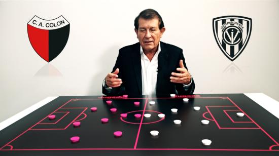El entrenador ecuatoriano analizó tácticamente a los finalistas de la Copa Sudamericana.