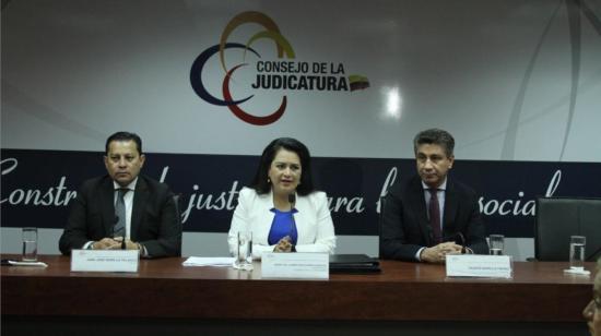 Juan José Morillo (Izq.), María del Carmen Maldonado y Fausto Murillo, vocales del Consejo de la Judicatura.