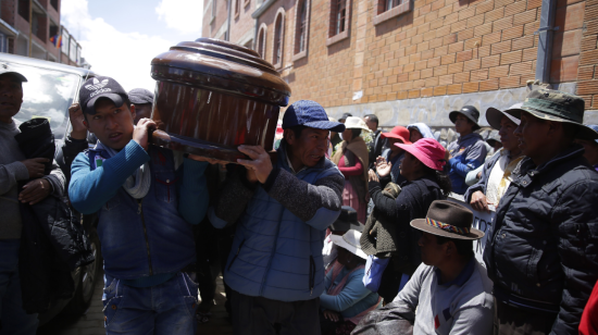 Este miércoles 20 de noviembre se realizaron los funerales en El Alto de ocho fallecidos durante las protestas a favor de Evo Morales.