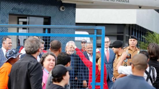 El expresidente brasileño Luiz Inácio Lula da Silva salió de la cárcel donde cumplía una condena por corrupción. Foto del 8 de noviembre.