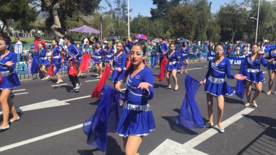 Imagen del desfile de la confraternidad de la avenida de Los Shyris e Quito, el 30 de noviembre de 2019.