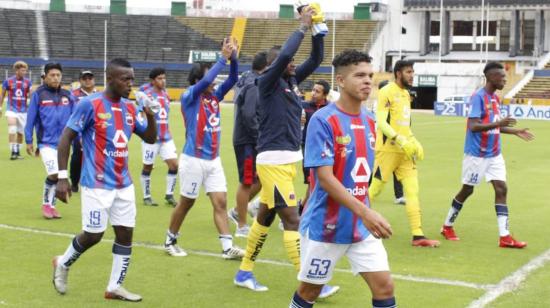 Los jugadores de Deportivo festejan el triunfo por Copa Pichincha, el 14 de diciembre de 2020.