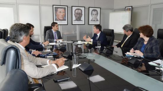 El ministro de Finanzas, Richard Martínez se reunió con las autoridades del Banco Interamericano de Desarrollo (BID), el 15 de octubre.