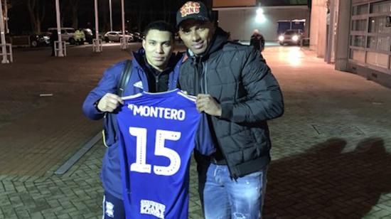 Jefferson Montero le regaló la camiseta con la que jugó a Antonio Valencia.