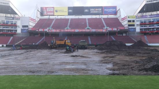 El estadio Rodrigo Paz Delgado tendrá mejoras en la parte sur de la cancha para 2020.