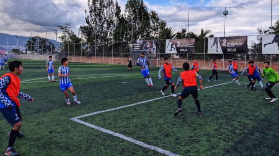 La Superliga Estudiantil culminará en febrero de 2020 con las finales en el estadio Christian Benítez. 