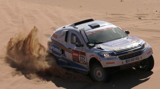 Sebastián Guayasamín recuperó tres puestos en la clasificación general al terminar la tercera etapa del Dakar 2020.