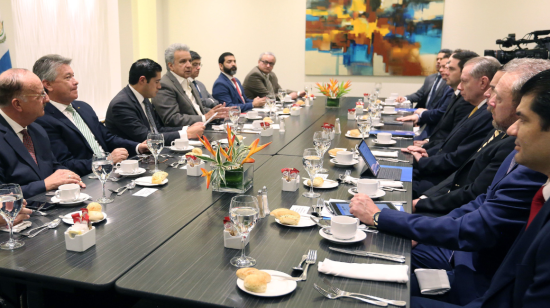 El presidente de Ecuador, Lenín Moreno, durante su reunión con empresarios de Guatemala.