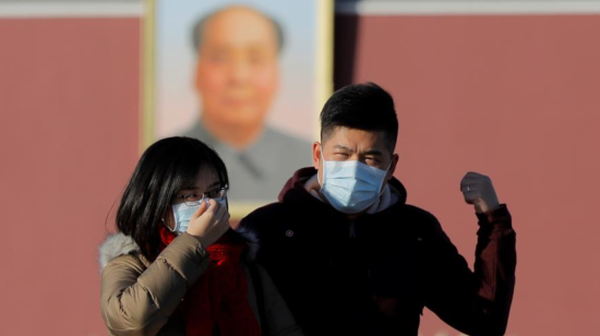 En Pekín, en las últimas horas se incrementó el uso de mascarillas entre los ciudadanos.