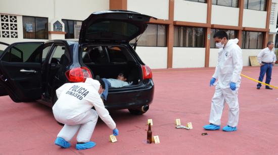 Foto referencial. Personal de la Dirección de Delitos contra la Vida de la Policía Nacional participan de la clase Criminalística de Campo, durante un homicidio.