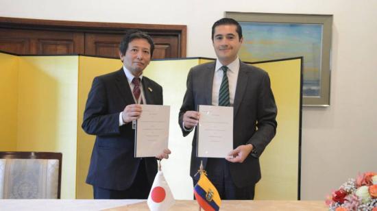 El ministro 
Martínez suscribió un crédito con la Agencia de Cooperación Internacional de Japón. 