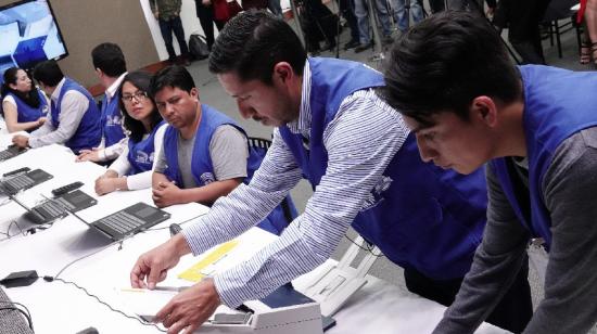 El 28 de febrero de 2019, el CNE realizó la prueba del sistema informático para las elecciones seccionales.