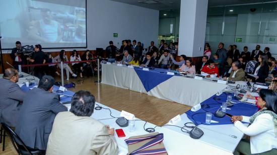 El 20 de enero 2020, Luis Loyo compareció mediante videoconferencia a la Comisión de Fiscalización de la Asamblea.