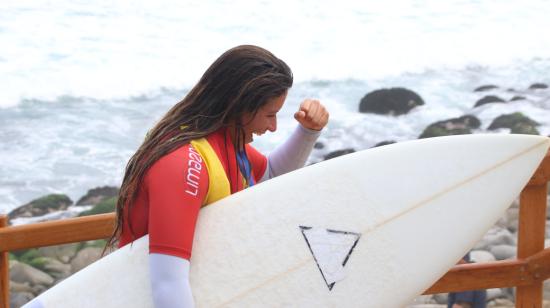 La surfista Dominic Barona será una de los 350 deportistas en participar en el certamen.