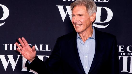 Harrison Ford pasa en la alfombra roja para el estreno mundial del filme  'The Call of the Wild'. 