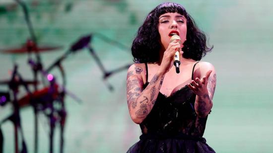 La cantante chilena Mon Laferte, durante su presentación en el Festival de Viña del Mar, el 24 de febrero de 2020.