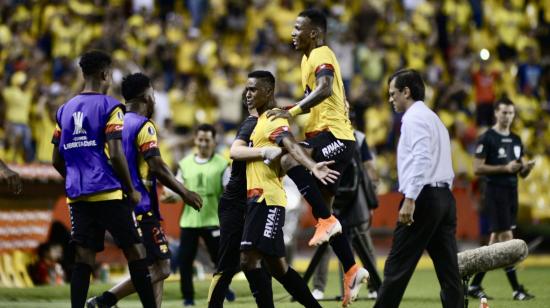 Barcelona tenía previsto jugar ante Liga de Portoviejo, pero está en duda por el coronavirus. 