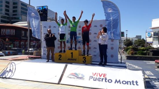 El ciclista de 21 años, Cristian Toro, obtuvo el título en su categoría.