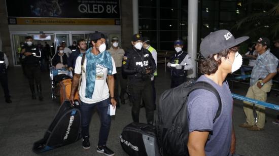 Diferentes delegaciones de competidores tricolores llegaron la noche del lunes 16 de marzo a Ecuador.